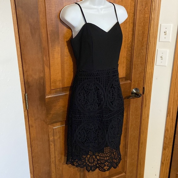 J.O.A. Los Angeles Black SweetHeart Crochet Lace Midi Lined Dress Size Small - Picture 2 of 16